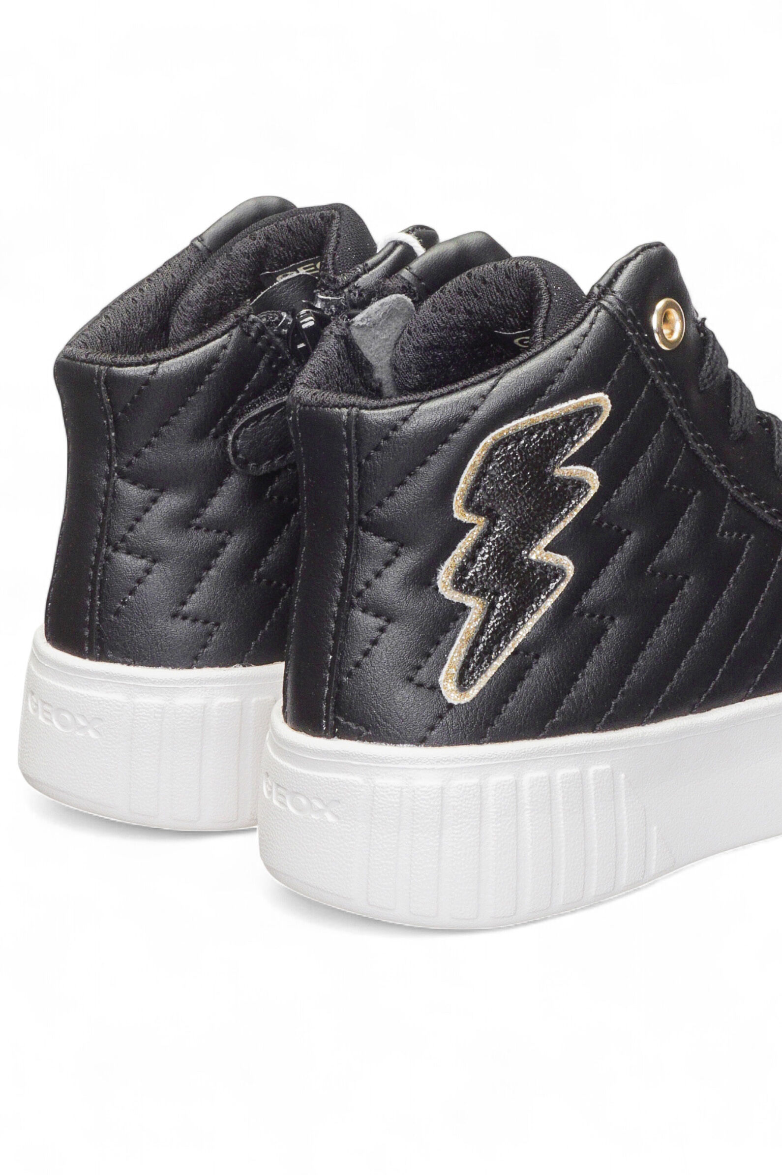 Кроссовки дев. АРТ.J56DVE,чер,и.к/тек